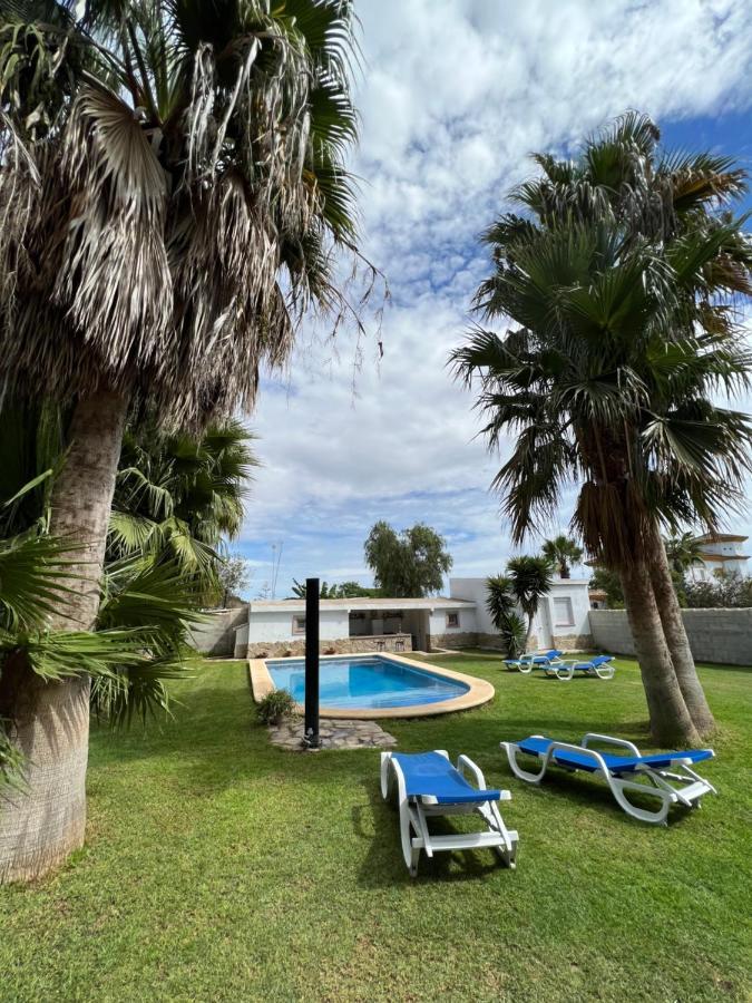 Chalet En La Barrosa, Piscina+Bbq+Grifo De Cerveza ชิกลานา เด ลา ฟรอนเตรา ภายนอก รูปภาพ
